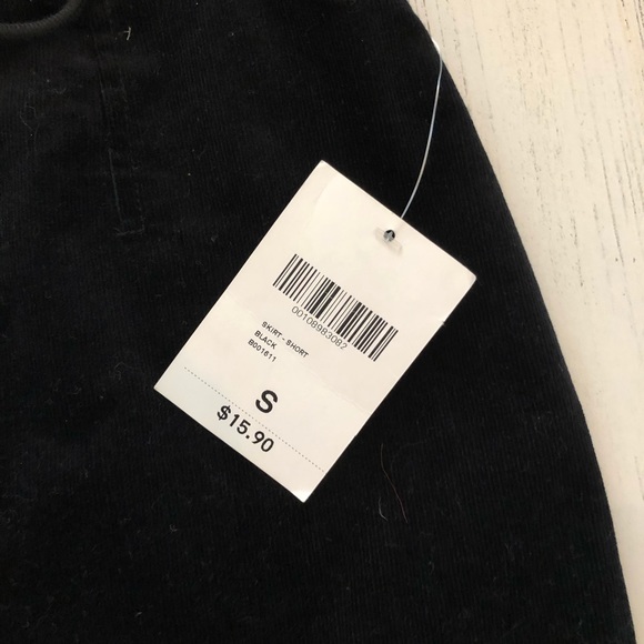 🍂 FALL NWT Forever 21 Black Skirt Size Small - Picture 4 of 5